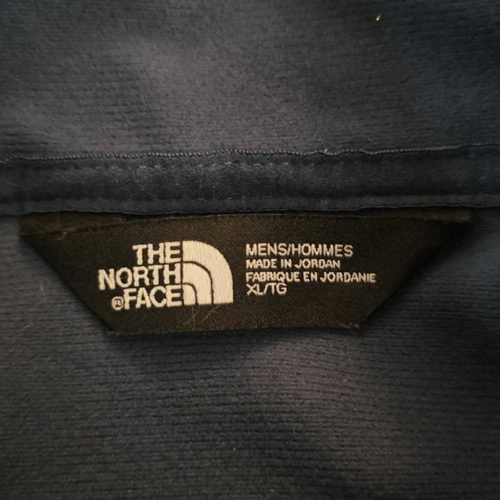 North Face New Frontiers Quarter Zip Jacket- XL